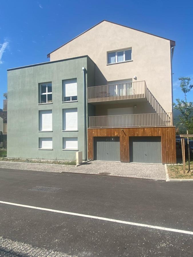 "Lac'Almie" - Appartement 2 chambres avec Terrasse et Parking - B&B Doussard