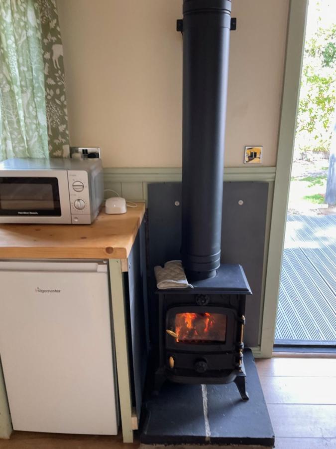 Shepherds Hut at The Old School House - Ferienwohnung Durham