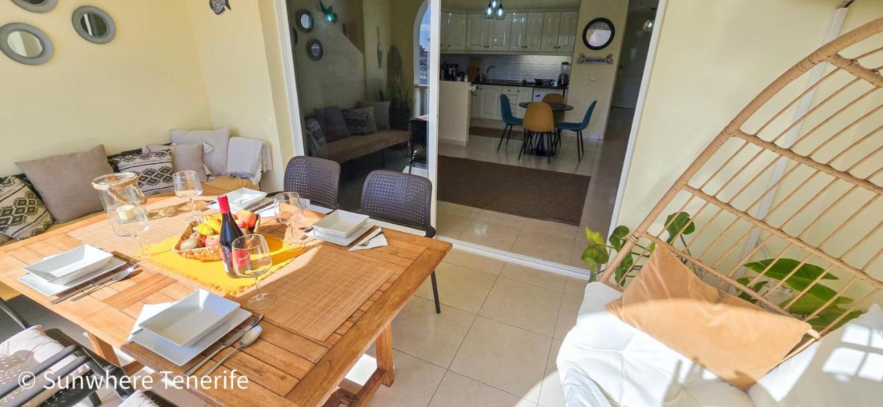 Mona Golf - South Tenerife - Aircon, private parking with heated pool - Chambres d’hôtes San Miguel De Abona