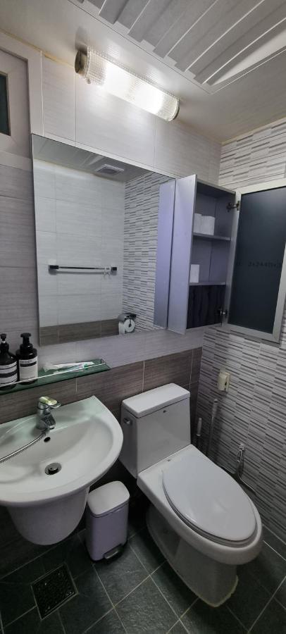 HWAGOK HAM STAY, Hongdae 20 minute - B&B Seoul