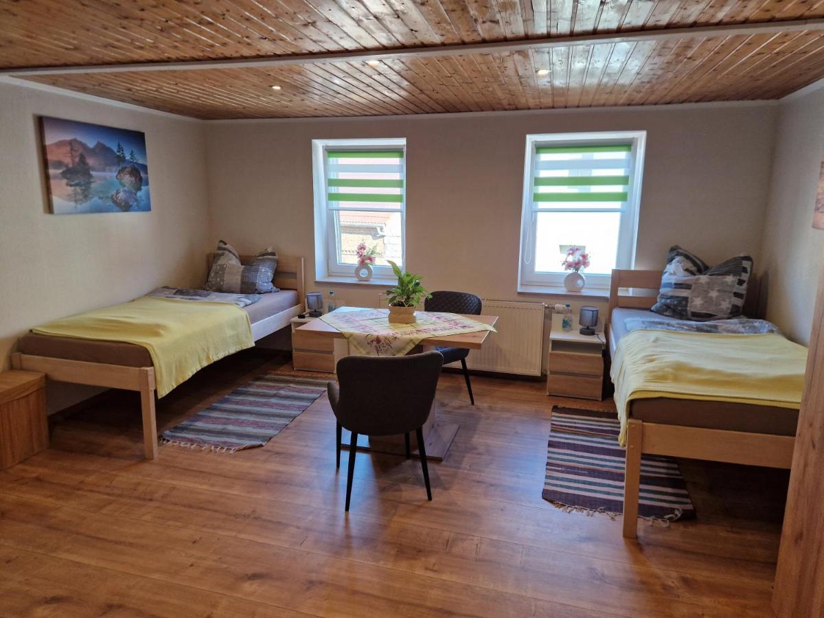 Wieprecht`s Vermietung - Ferienwohnung Deutsches Haus