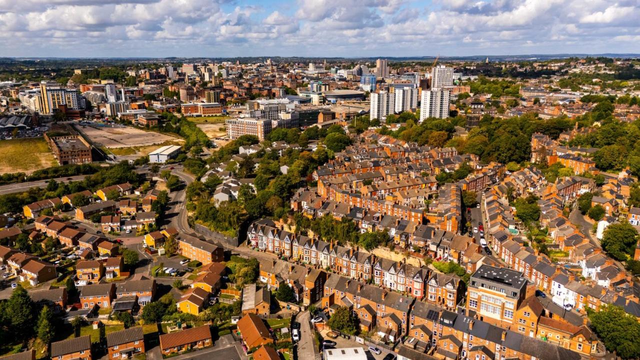 Spacious Apartment near to city centre - Chambres d’hôtes Nottingham