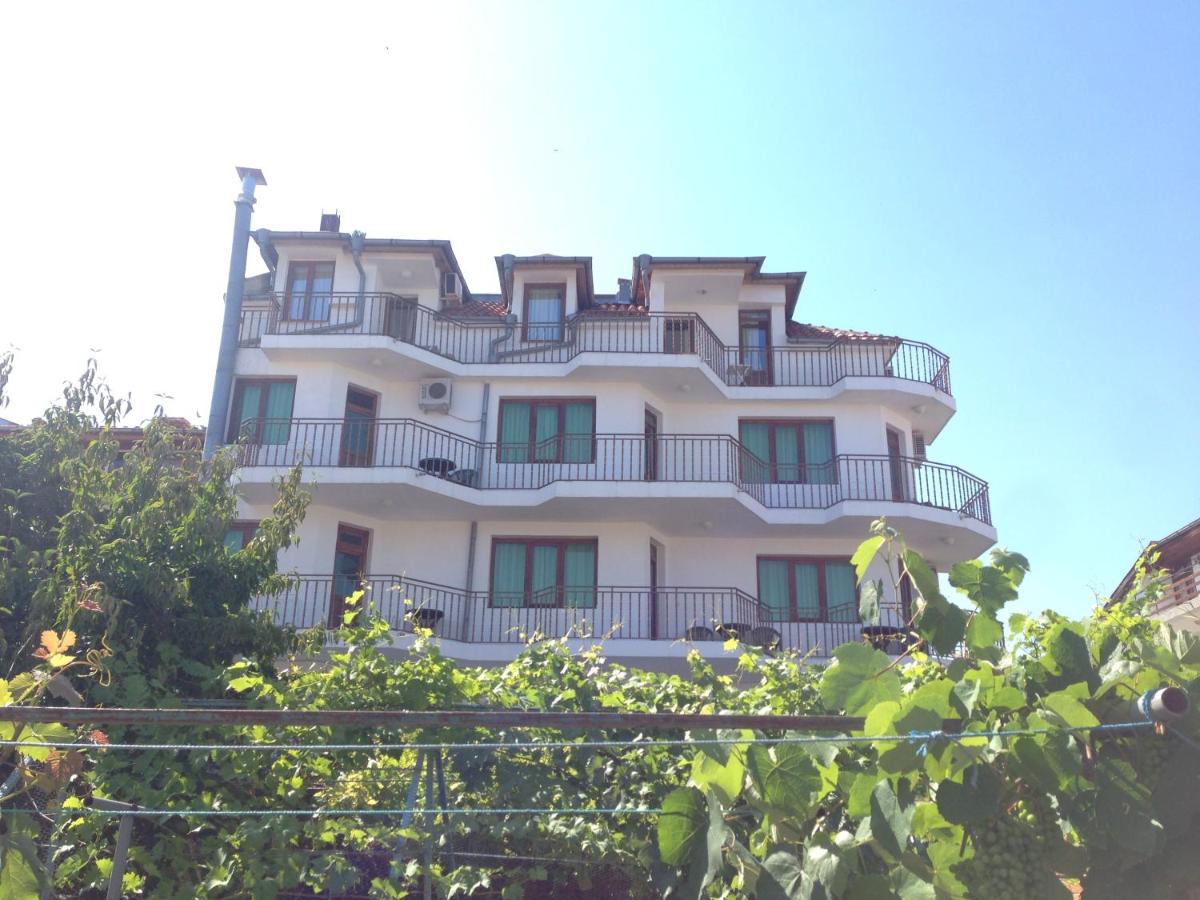 Gloria Holiday House - B&B Nesebar