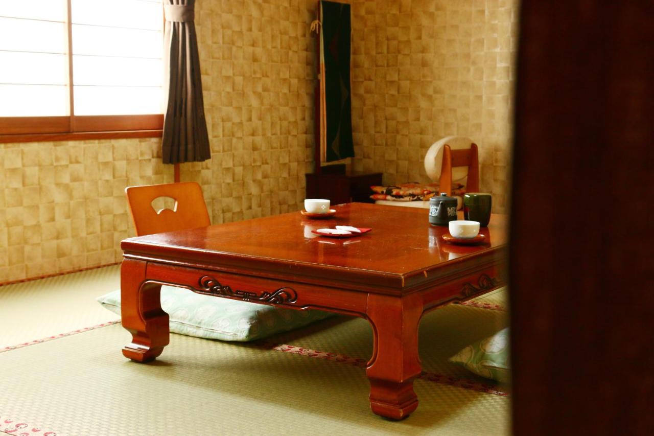 Habitación Triple Estándar de estilo japonés con baño compartido