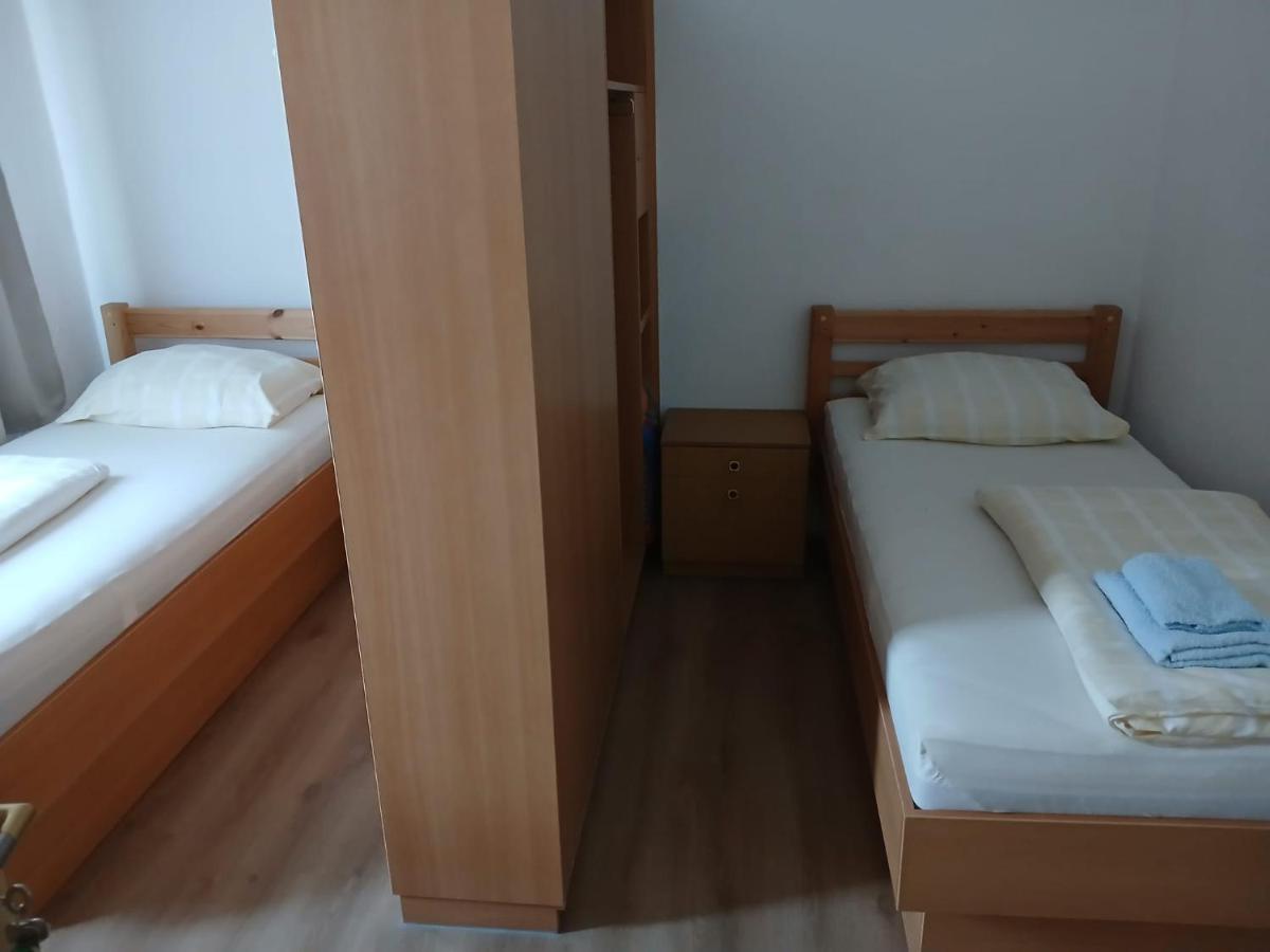 2-Bett Zimmer - B&B Weiden