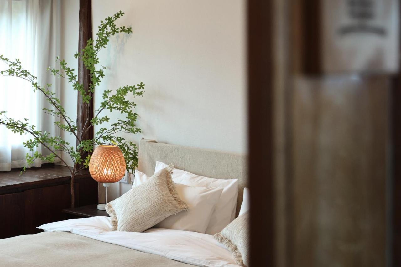 Chambre Lit King-Size - Vue sur Jardin