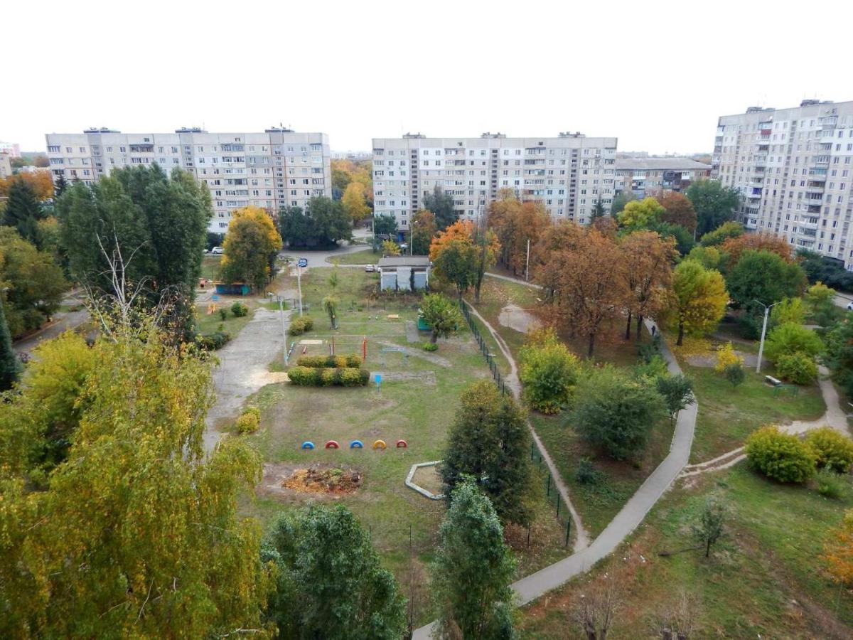 Апартаменты ХТЗ, Масельского, Индустриального - B&B Jarkov