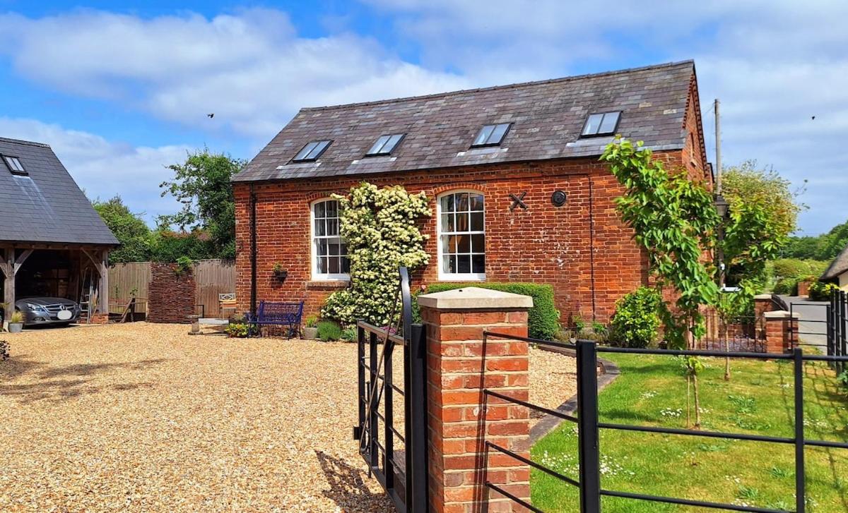 The Chapel, Dummer - B&B Dummer