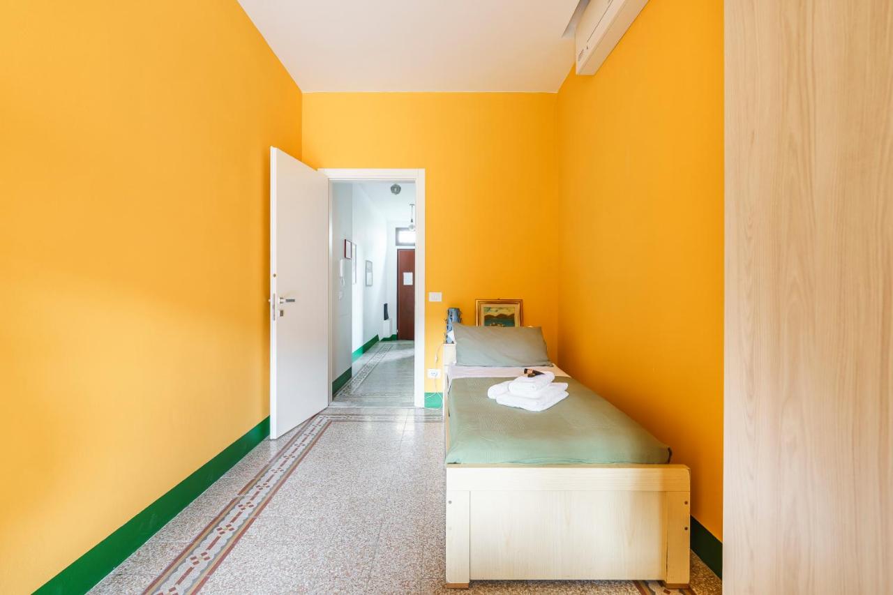 Camera Singola con Bagno in Comune