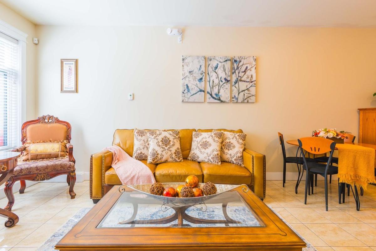 Beach Breeze White Rock - B&B White Rock