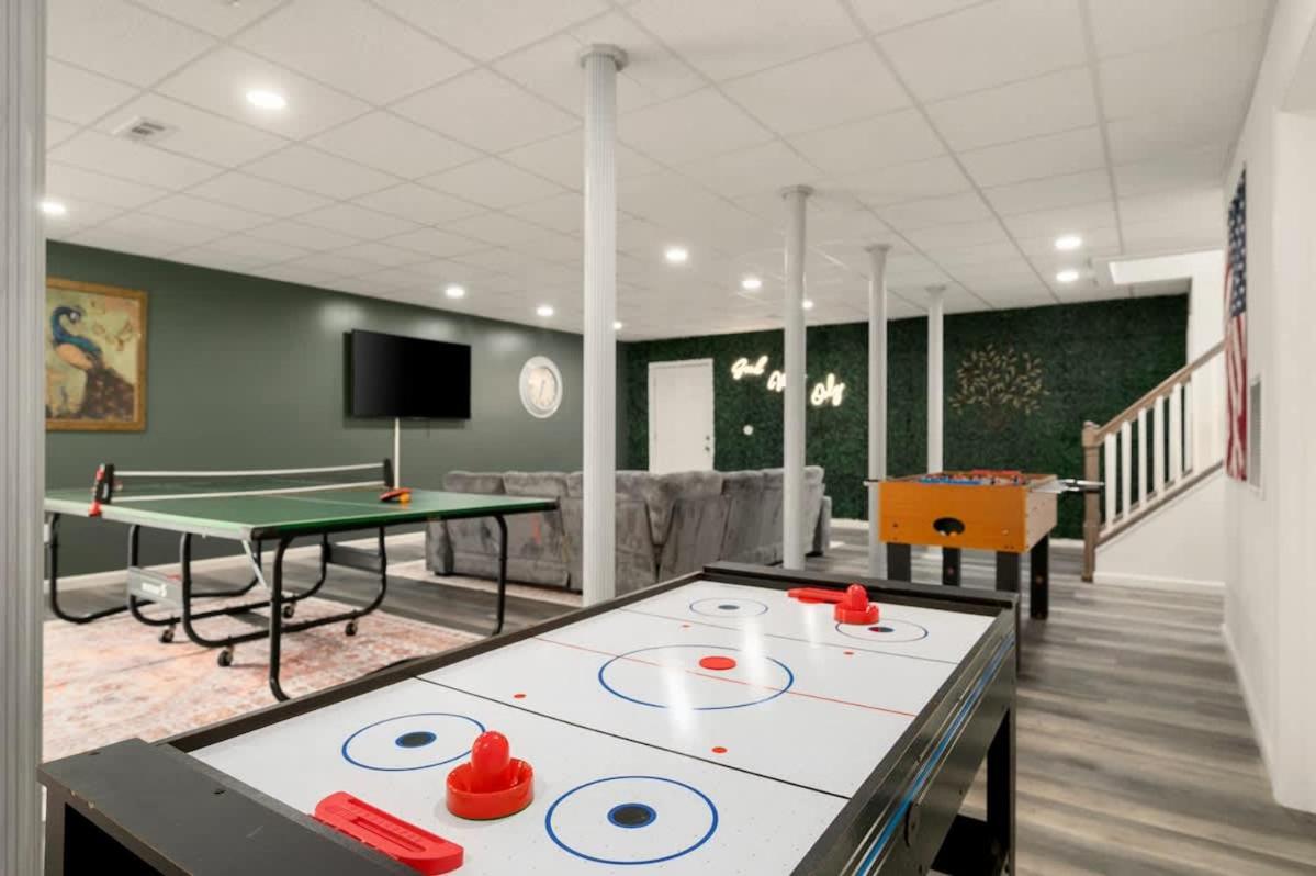 Upstate NY Escape - Game Ready, Game Room, Pool Table, Firepit, Delaware River - Chambres d’hôtes Sparrow Bush