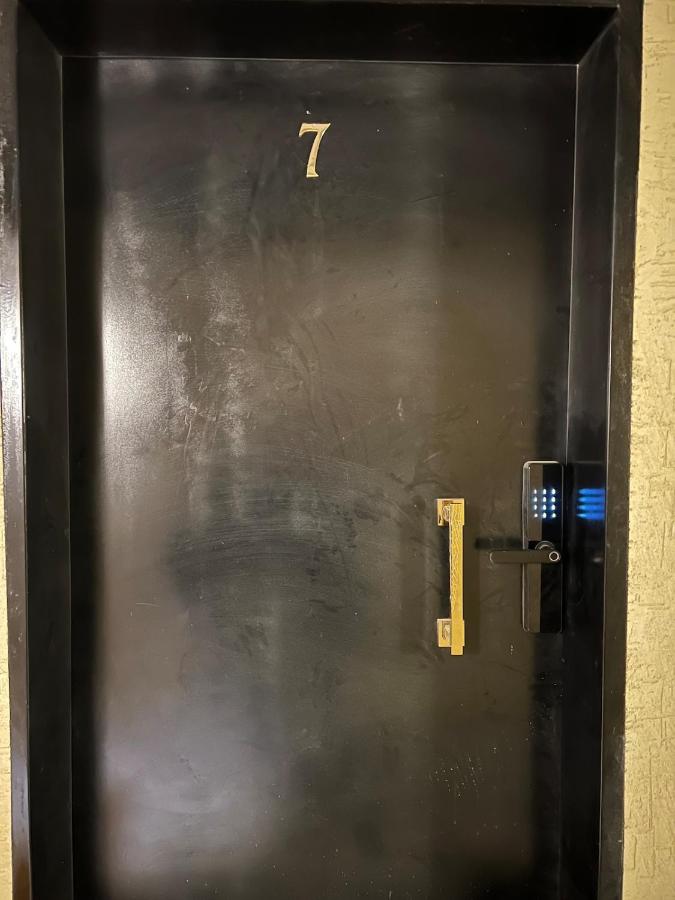 Luxury apartment private entry smart lock - Bed and Breakfast Riyad