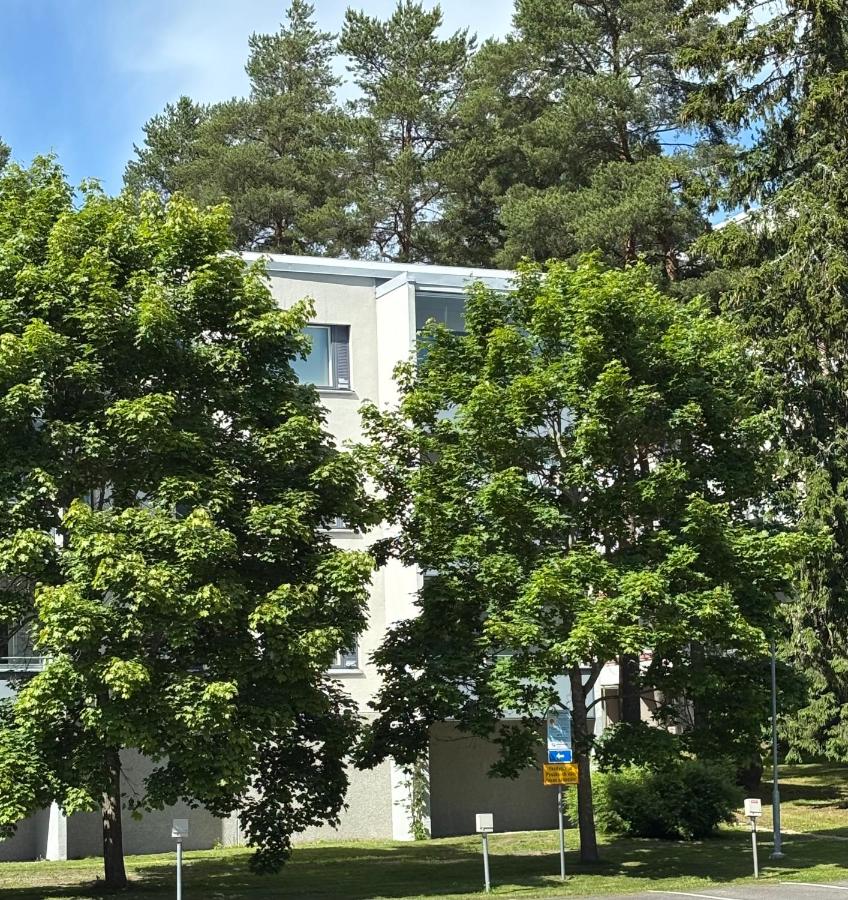 Stylish two-rooms and kitchen apartment 66 m2 - Chambres d’hôtes Turku