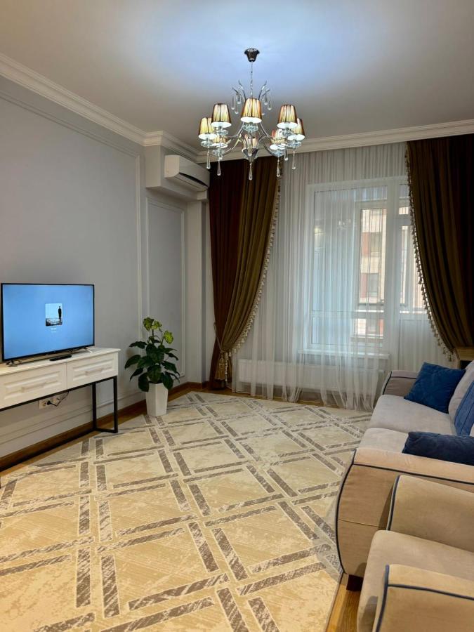 2 комнатное комфортная квартира рядом MEGA Silk Way и ЭКСПО - Ferienwohnung Astana