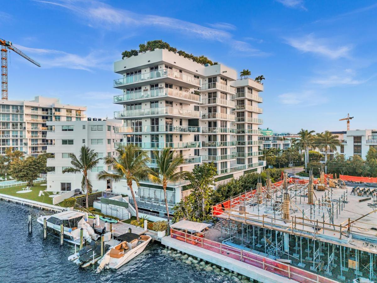 Waterfront Luxury Kosher Condo with Rooftop Pool, Bay Harbor Islands - B&B Miami Beach