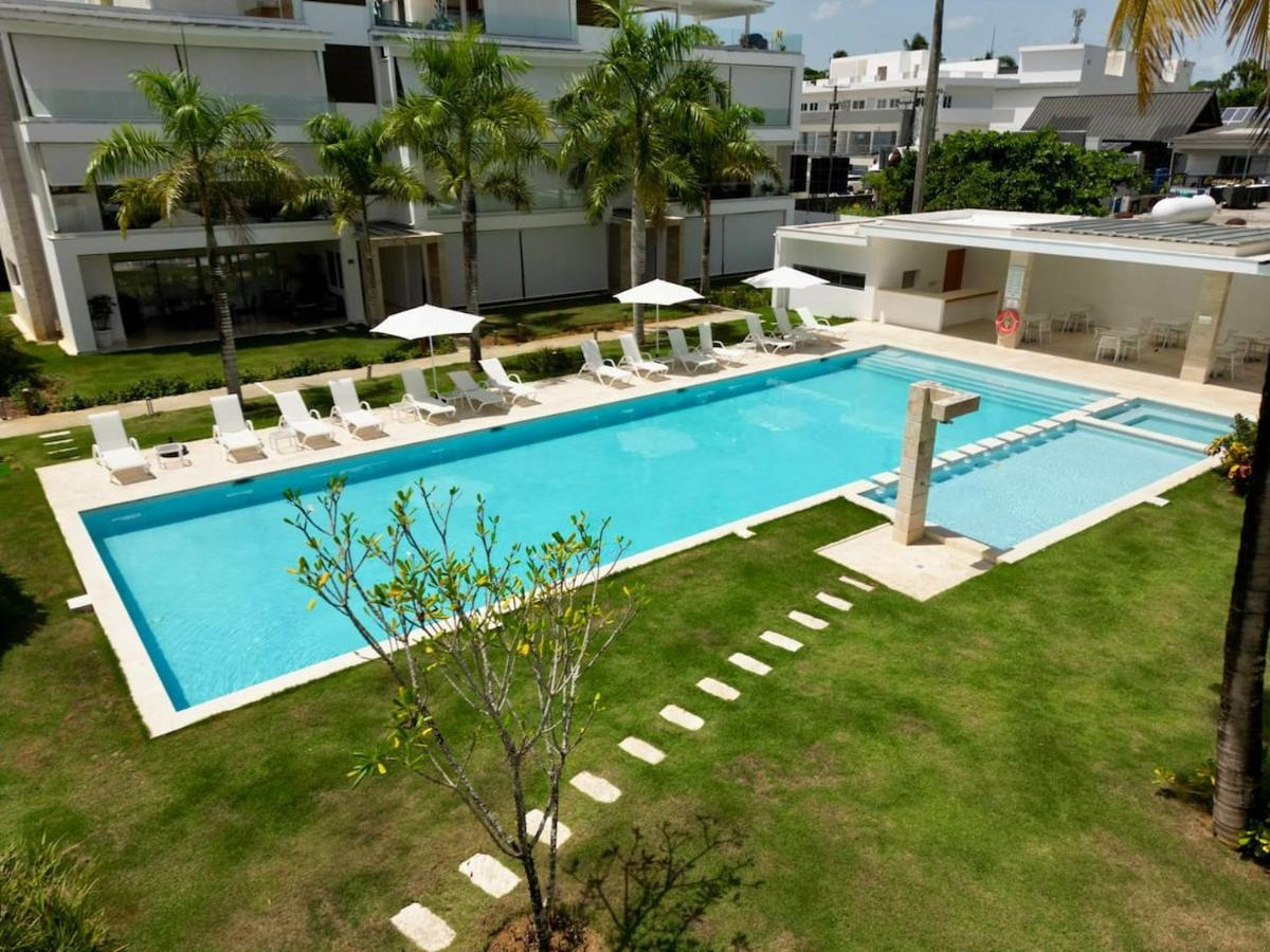 Modern 2BD With Pool And Huge Private Terrace - Chambres d'hôtes Las Terrenas