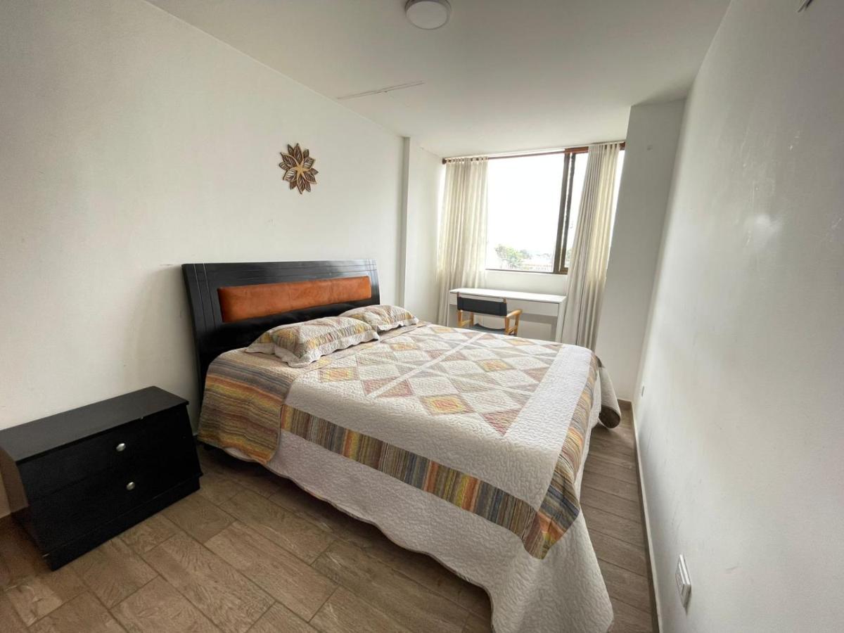 Confortable Hospedaje- Ubicación Estratégica Bogotá - Bed and Breakfast Bogota