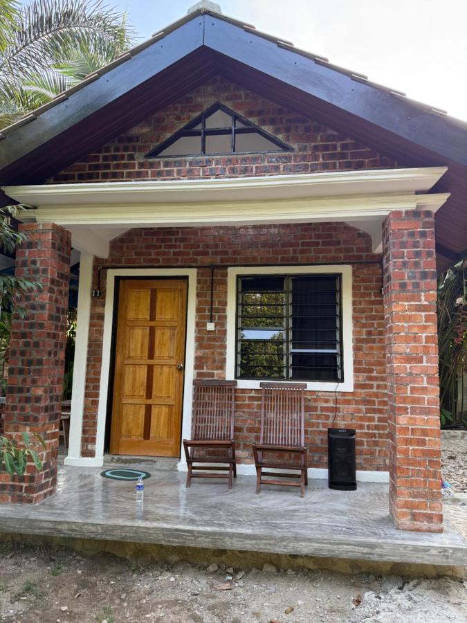 Studio with Garden View