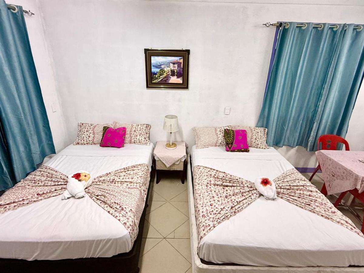Quadruple Room with Private Bathroom