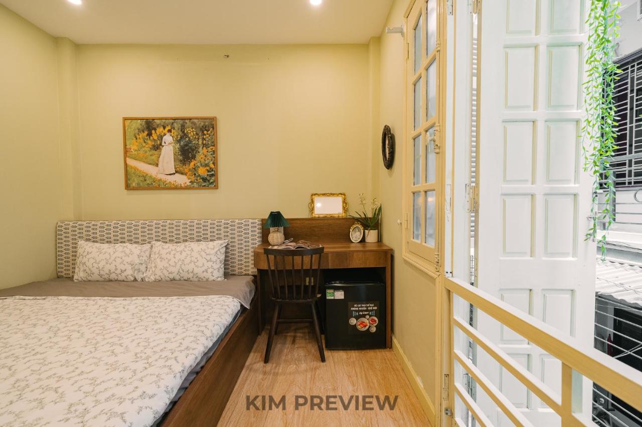 Anchie Vintage Homestay - Train Street Hanoi - B&B Hanoi