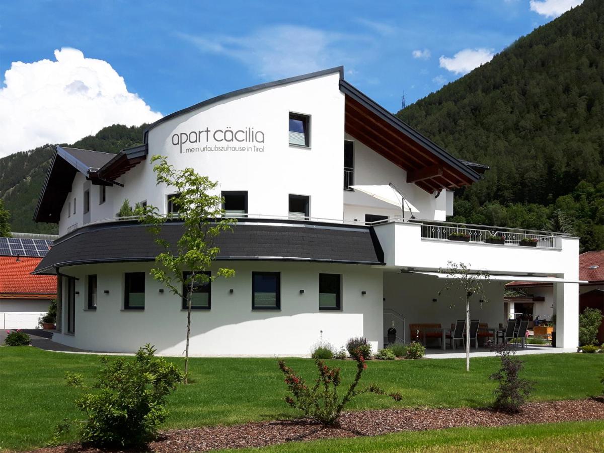 B&B Ried im Oberinntal - Apart Cäcilia - Bed and Breakfast Ried im Oberinntal