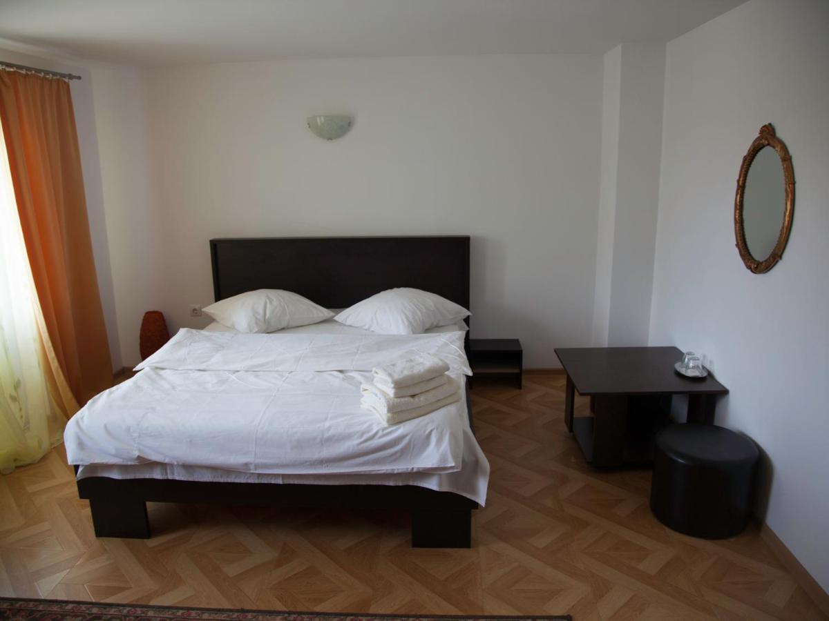 Deluxe Double or Twin Room with Balcony