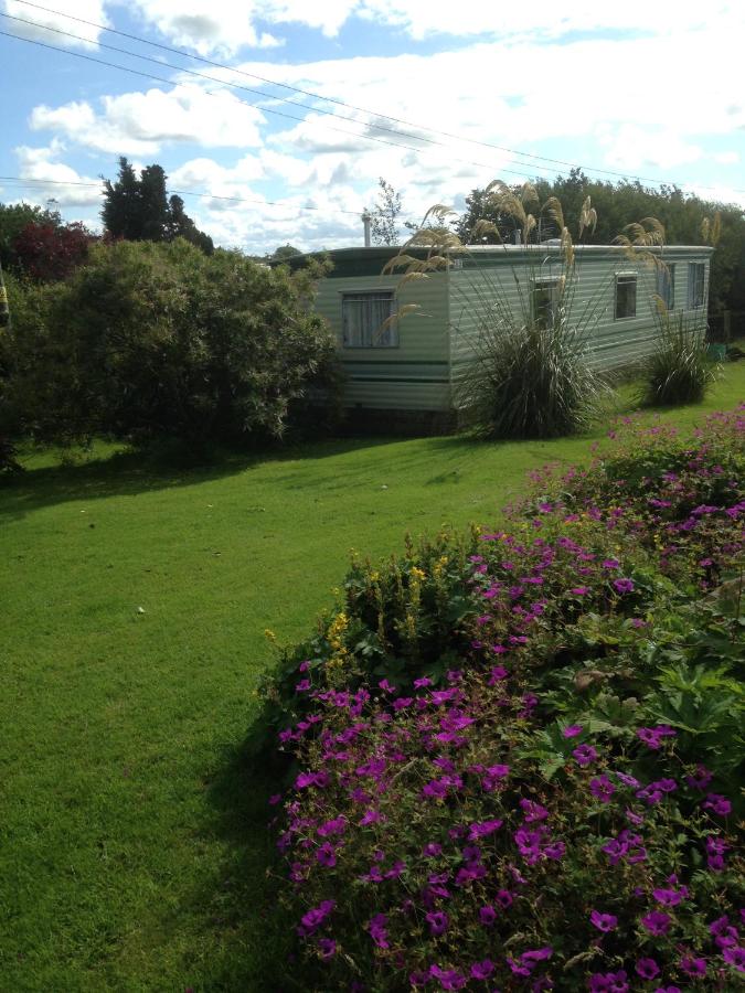 B&B Twitchen - The Exmoor Caravan - Bed and Breakfast Twitchen