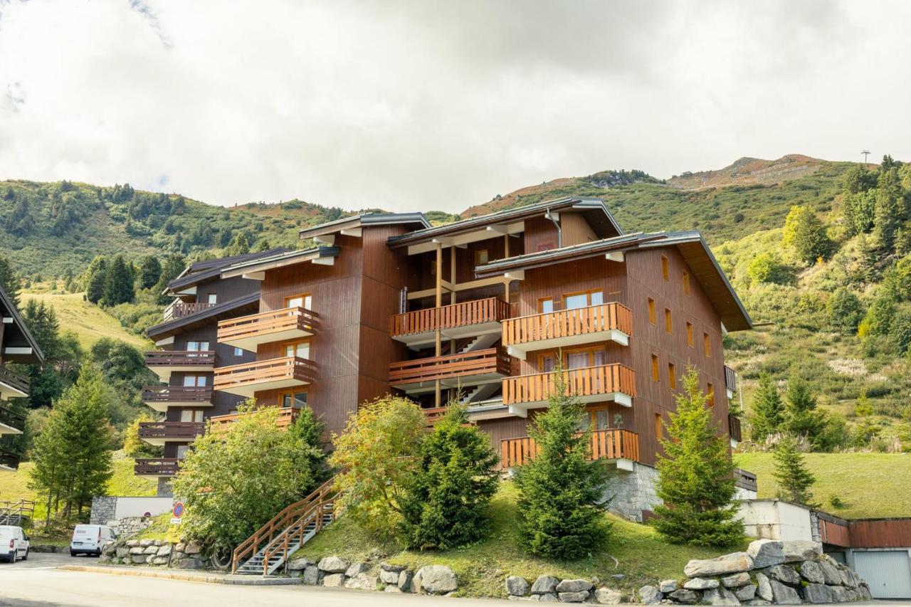 Cimes 2 #21 - 6 guests - Ski in - Ski out - B&B Méribel