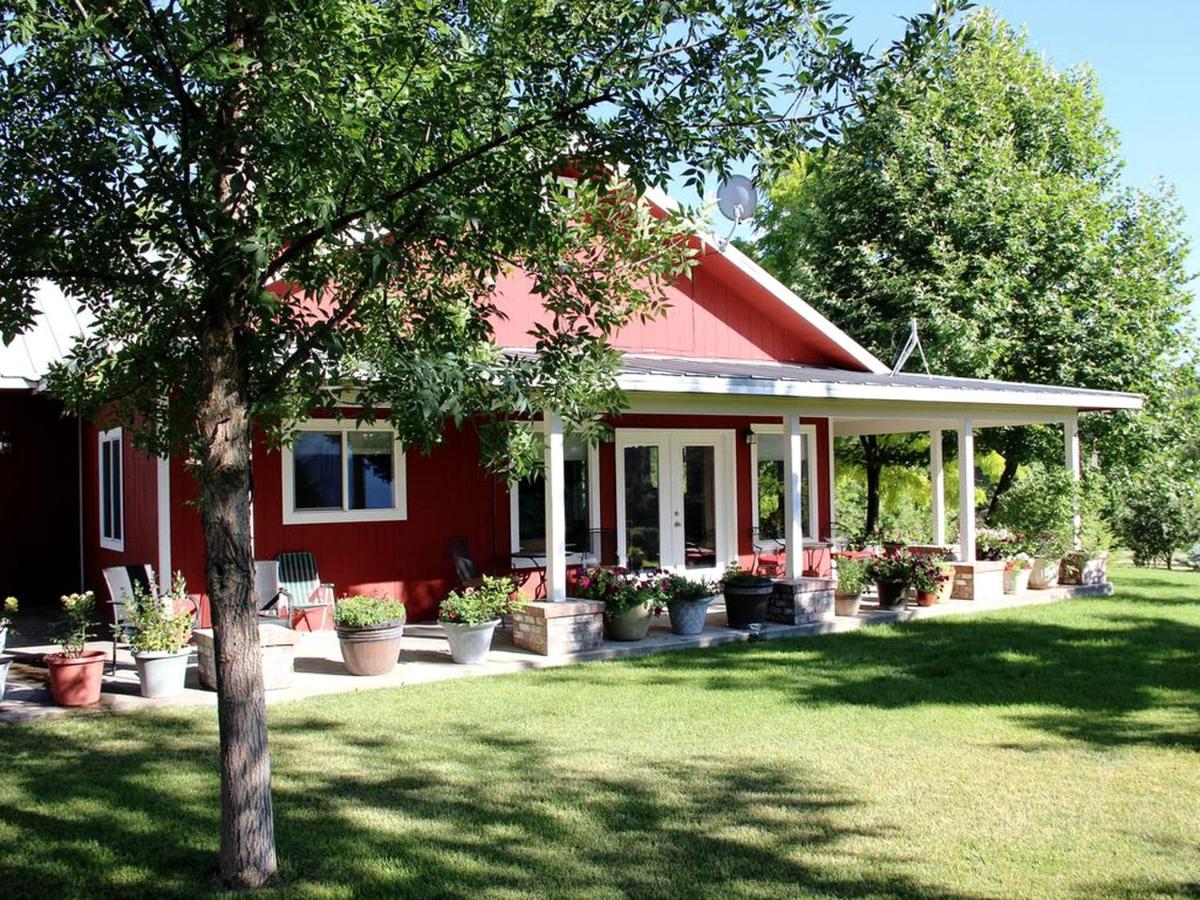 Secluded Cottage Rental on 305-Acre Ranch in Stevens County, Washington - B&B Rice