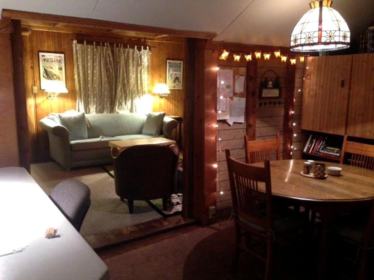 Charming and Secluded Log Cabin Rental on Small Farm near Lake Michigan - B&B Harbor Springs