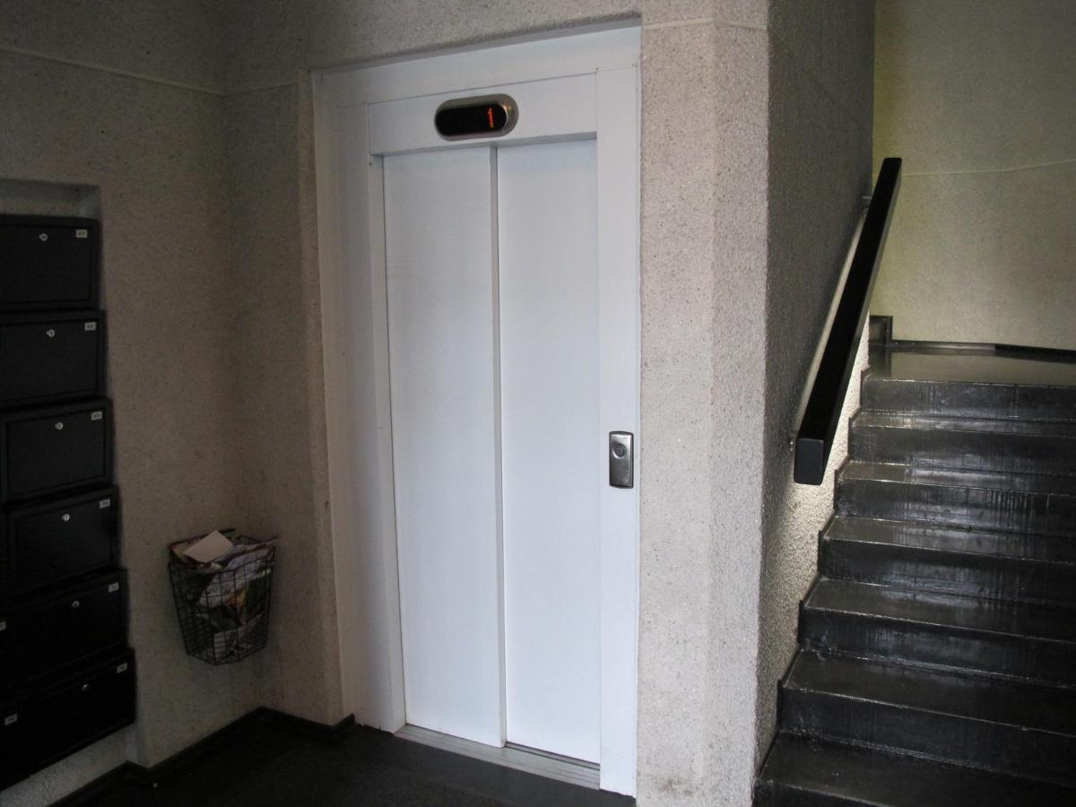Roseni City Apartment - B&B