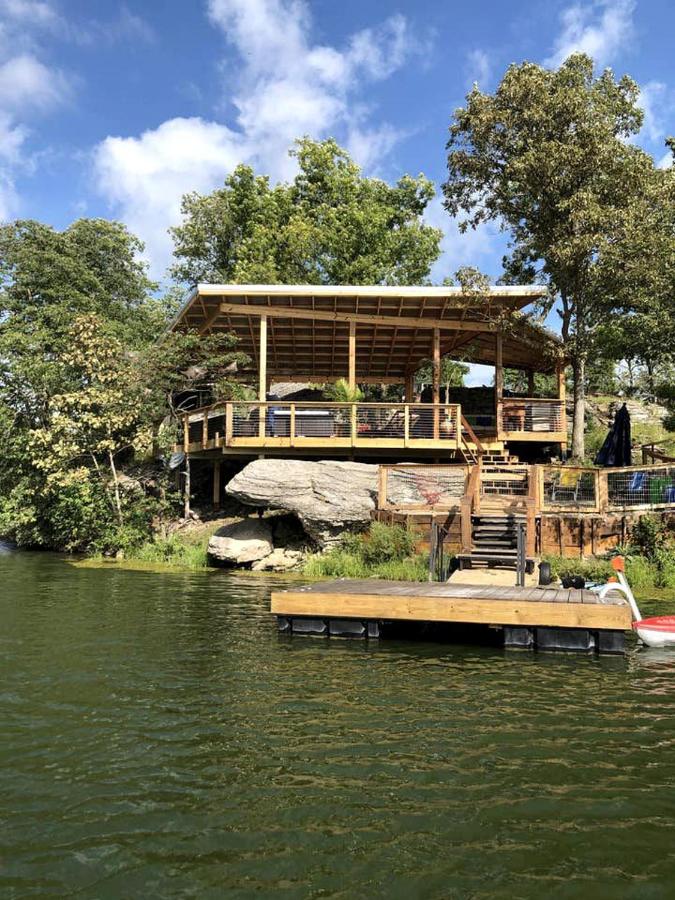 Beautiful and Luxurious Guest Suite Rental Ideal for Weekend Getaways from Kansas City - B&B Excelsior Springs