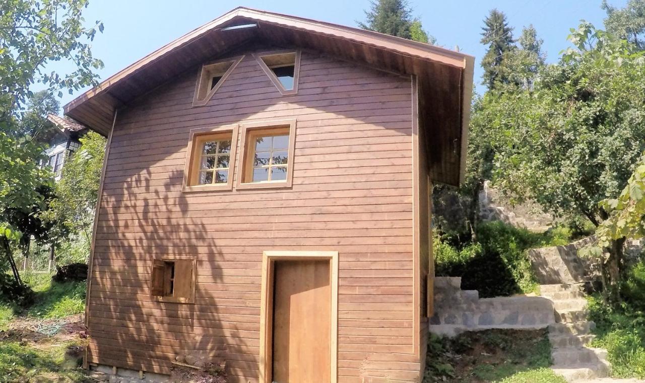 Osman Şatıroğlu Konağı | Çağlayan Köyü Taşköprü Mahallesi 2 Findikli, 53060 Çınarlı/Black Sea Region | +90 532 457 55 78