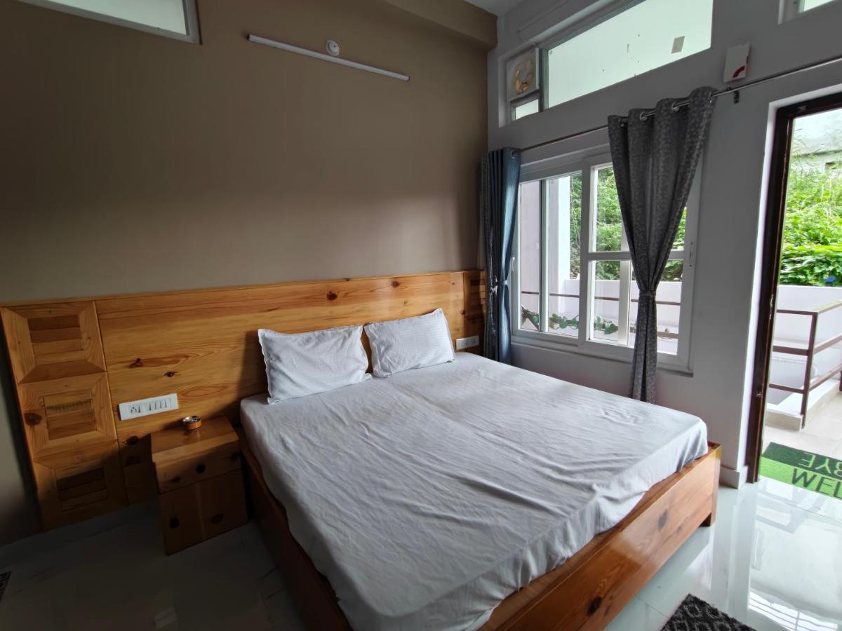 Double or Twin Room with Private Bathroom