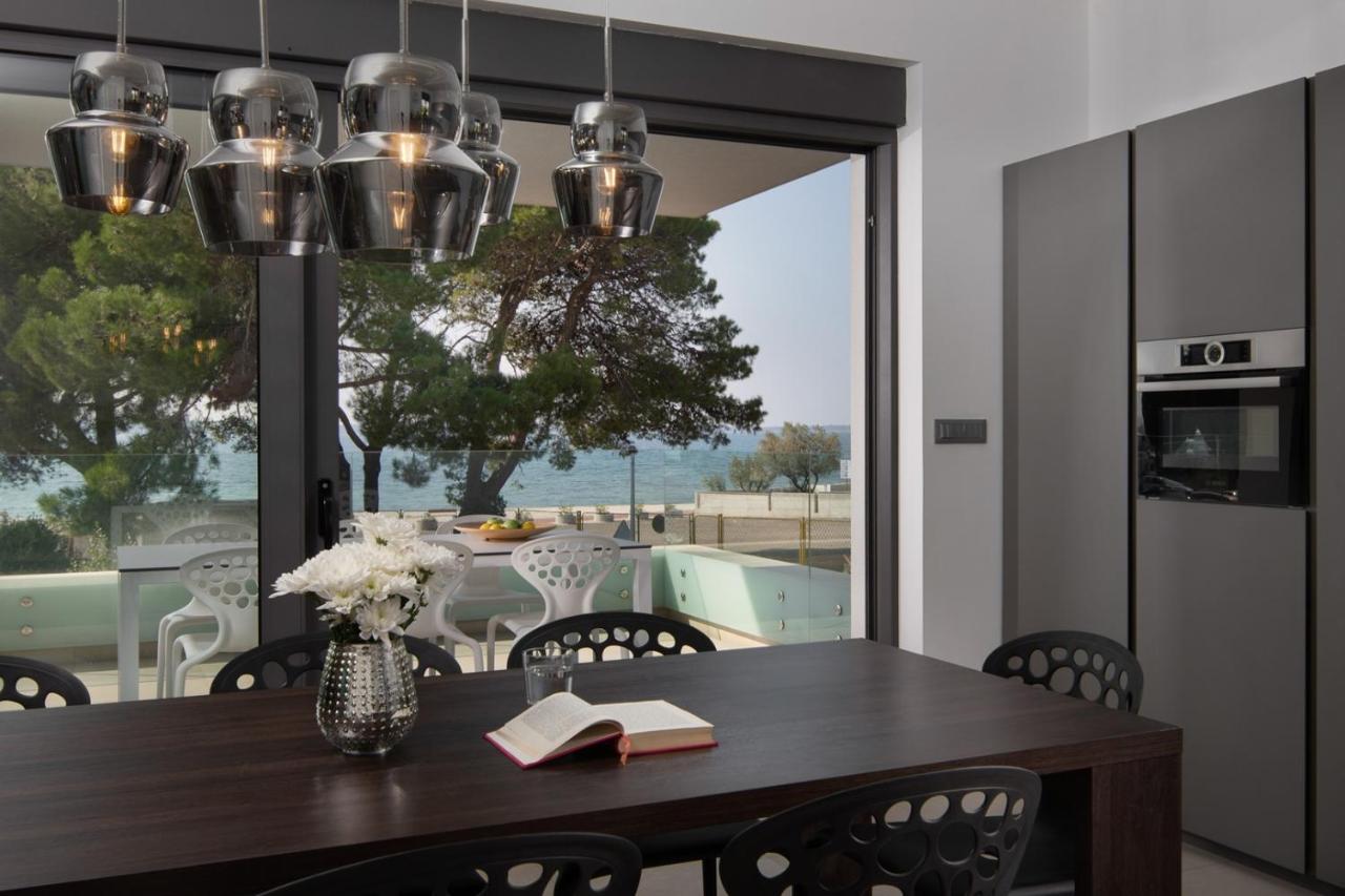 Villa Fasana-Apartment 4 by Vivi Rent - Chambres d'hôtes Fažana