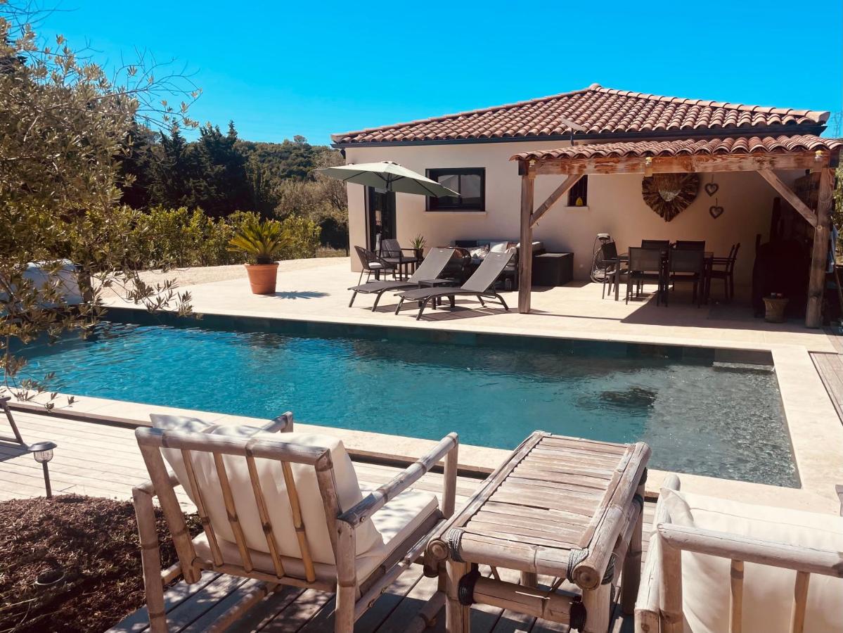 Mas LAOME Villa proche d'UZÈS - B&B Saint-Just