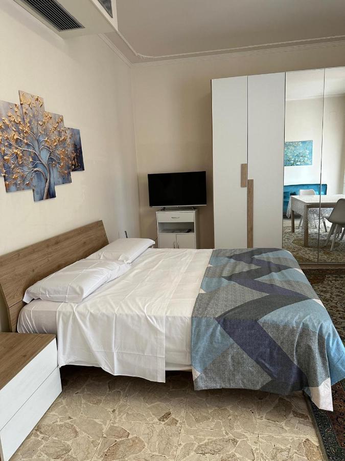 Habitación Triple con baño privado externo