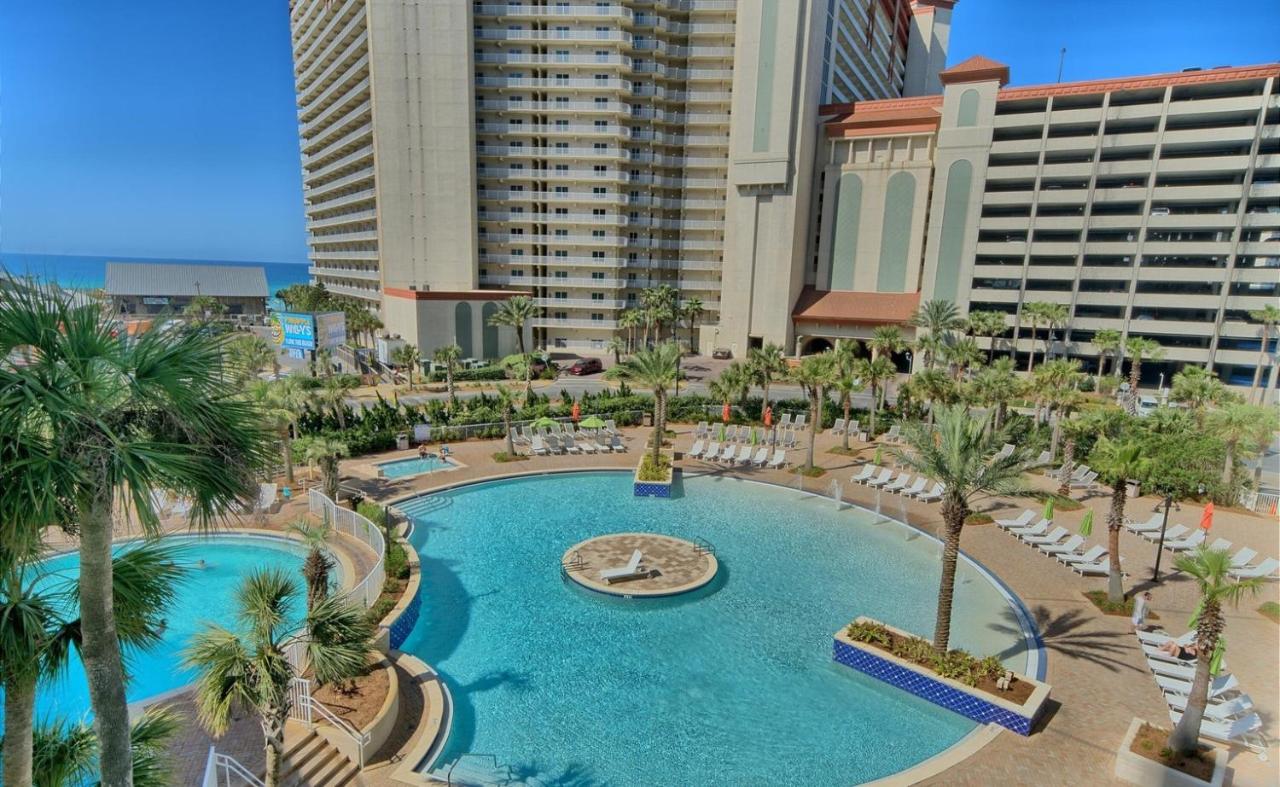 3BR, Sleeps 10, Lake Views & Steps to Beach | Laketown Wharf 1134 - Bed and Breakfast Panama City Beach
