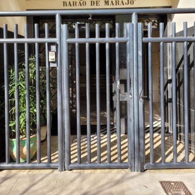 Studio Moderno e aconchegante a 100m do metrô, 700m da Praia e do Aterro do Flamengo, conforto e tranquilidade no coração do Rio! - B&B Rio de Janeiro