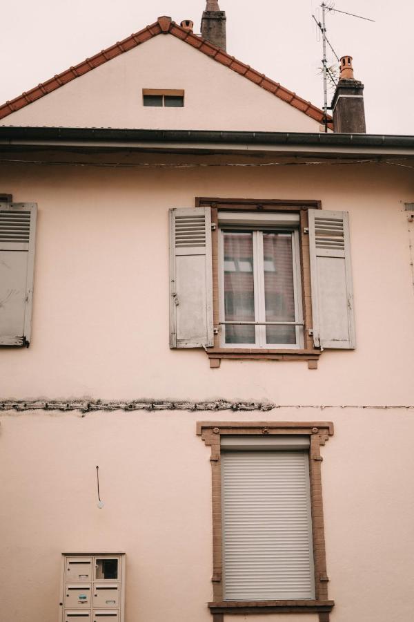 L'Atelier de l'Horloger 2 ch 6 pers Cour privée & Parking - B&B Besanzón