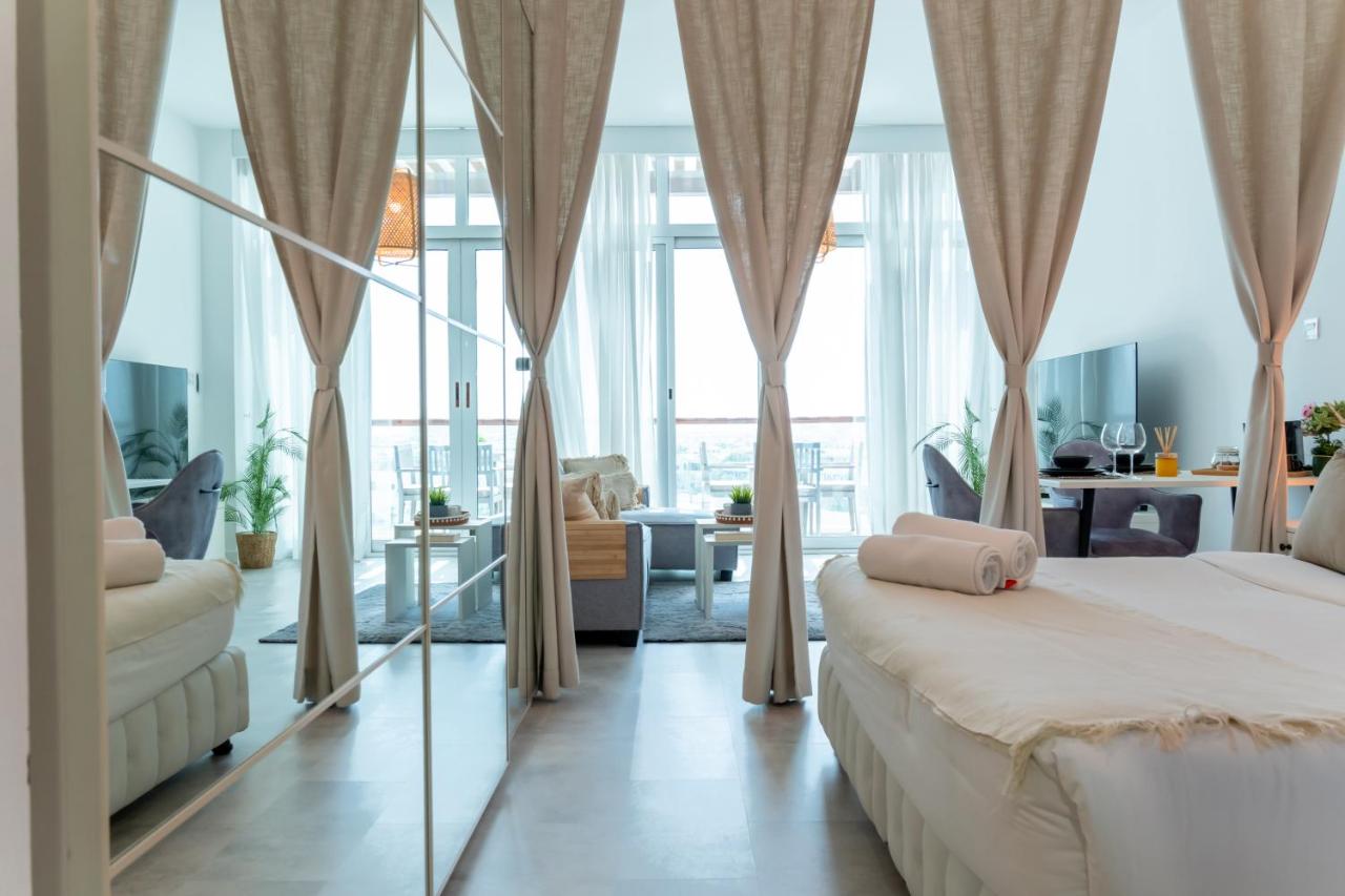Studio Appartement met Uitzicht op Zee