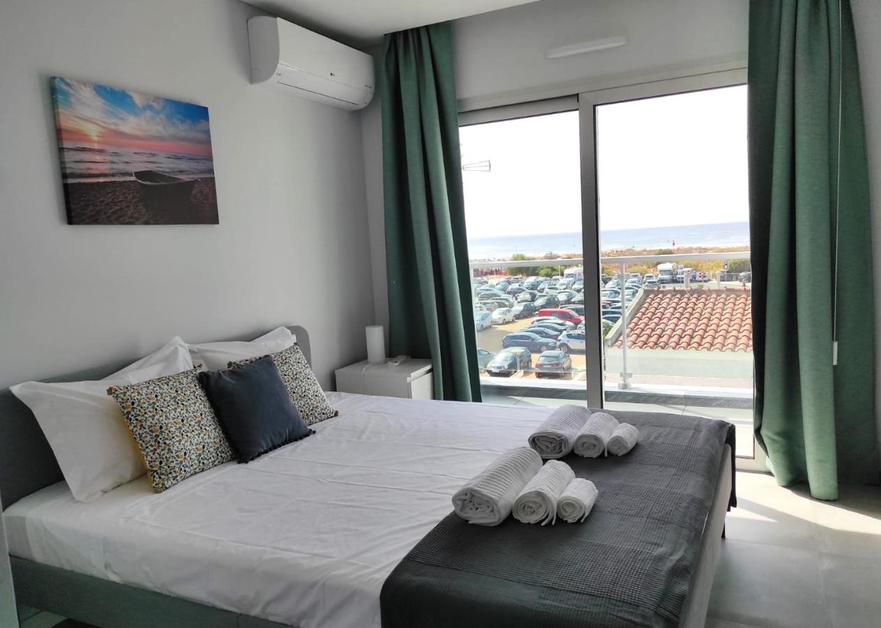 Areias 2 Beach House - B&B Monte Gordo