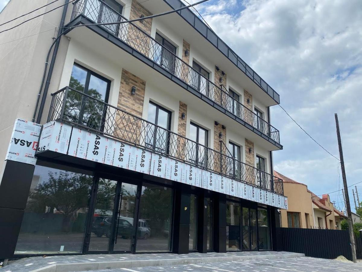 Dreams home - Ferienwohnung Uschhorod