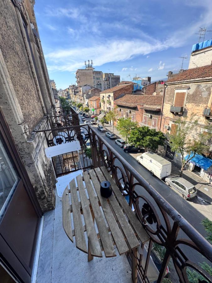 Almond Apartments - Plebiscito - Bed and Breakfast Catania