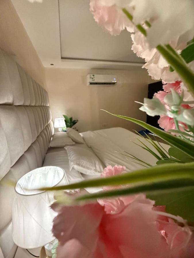 Two-Bedroom Deluxe Apartment