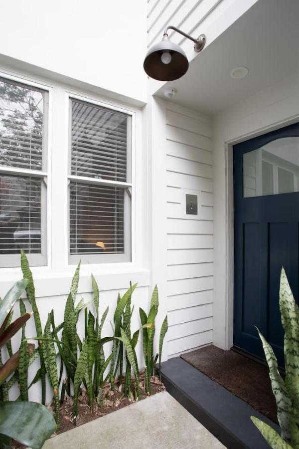 Spacious 3BR garden apartment free parking - Bed and Breakfast Sydney