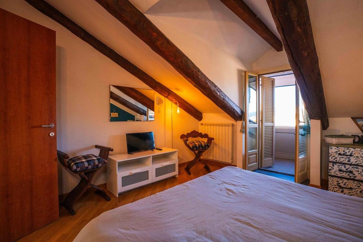 Metro-Racconigi Panoramic view Apartment - B&B Torino