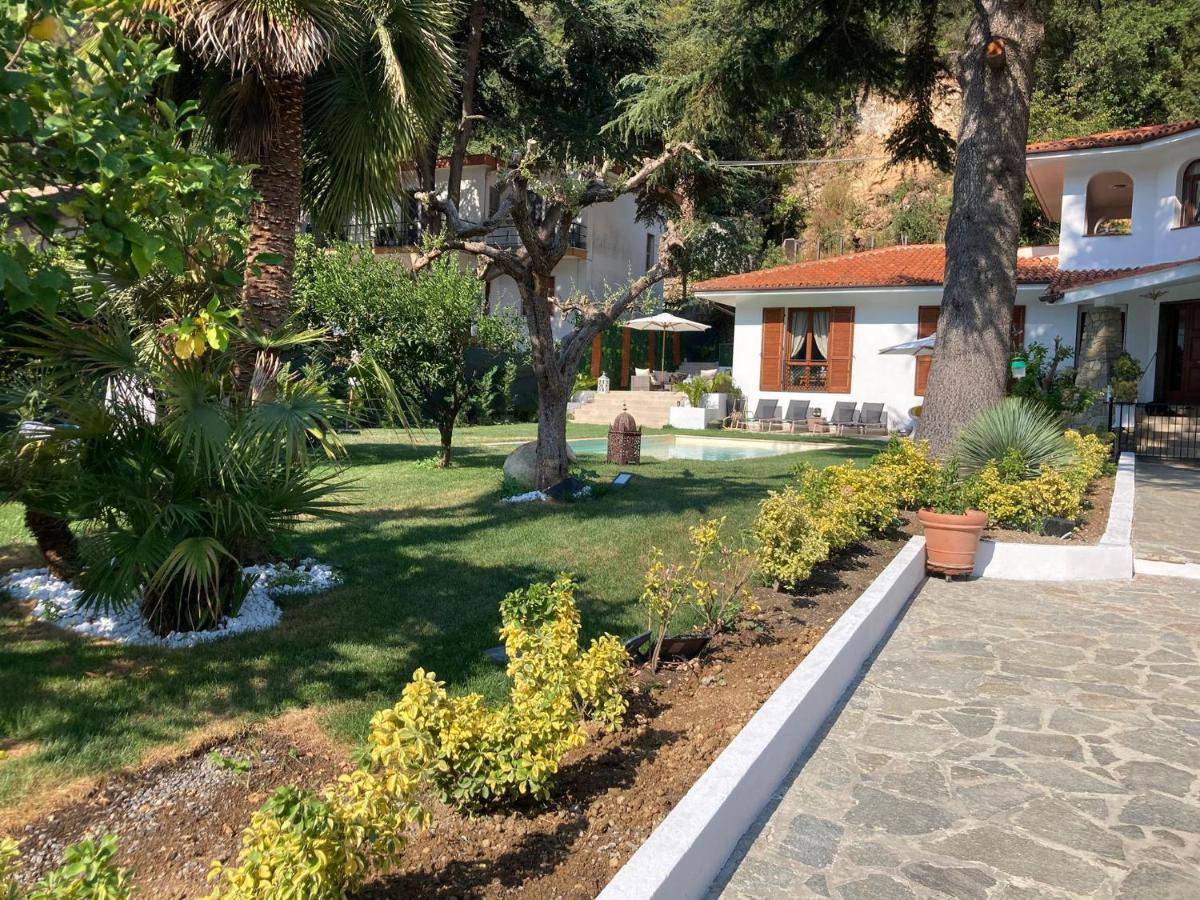 VILLA ROMA Resort - Chambres d’hôtes Vallecrosia