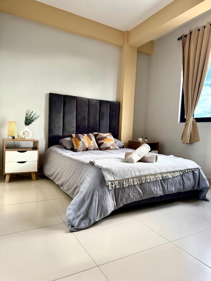 Appartamento con 2 Camere da Letto e Terrazza