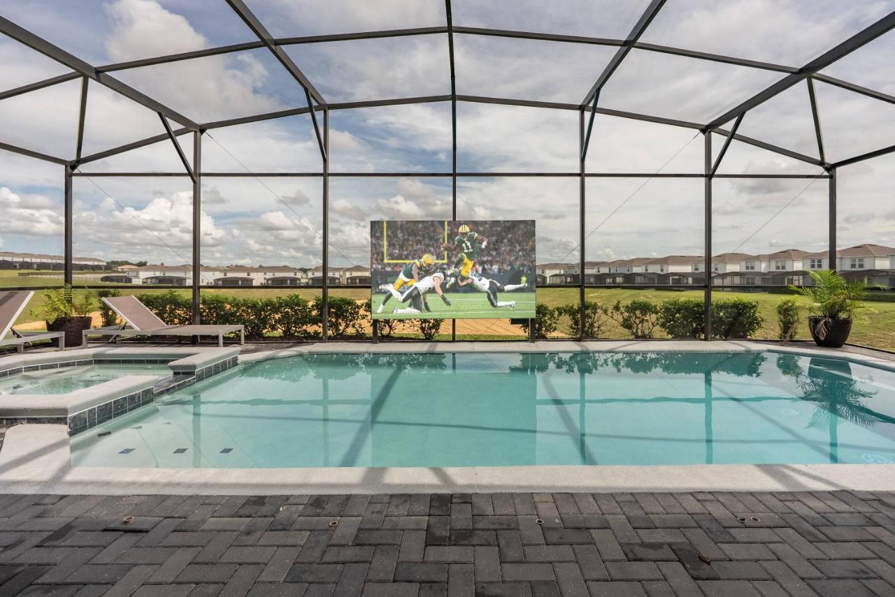 Brand NEW 10 BDR at Windsor Island LED Screen - Chambres d'hôtes Davenport